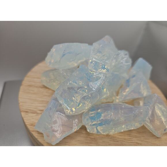 Opalite crystal Chucks 5pcs 4oz Avg - Picture 4 of 11